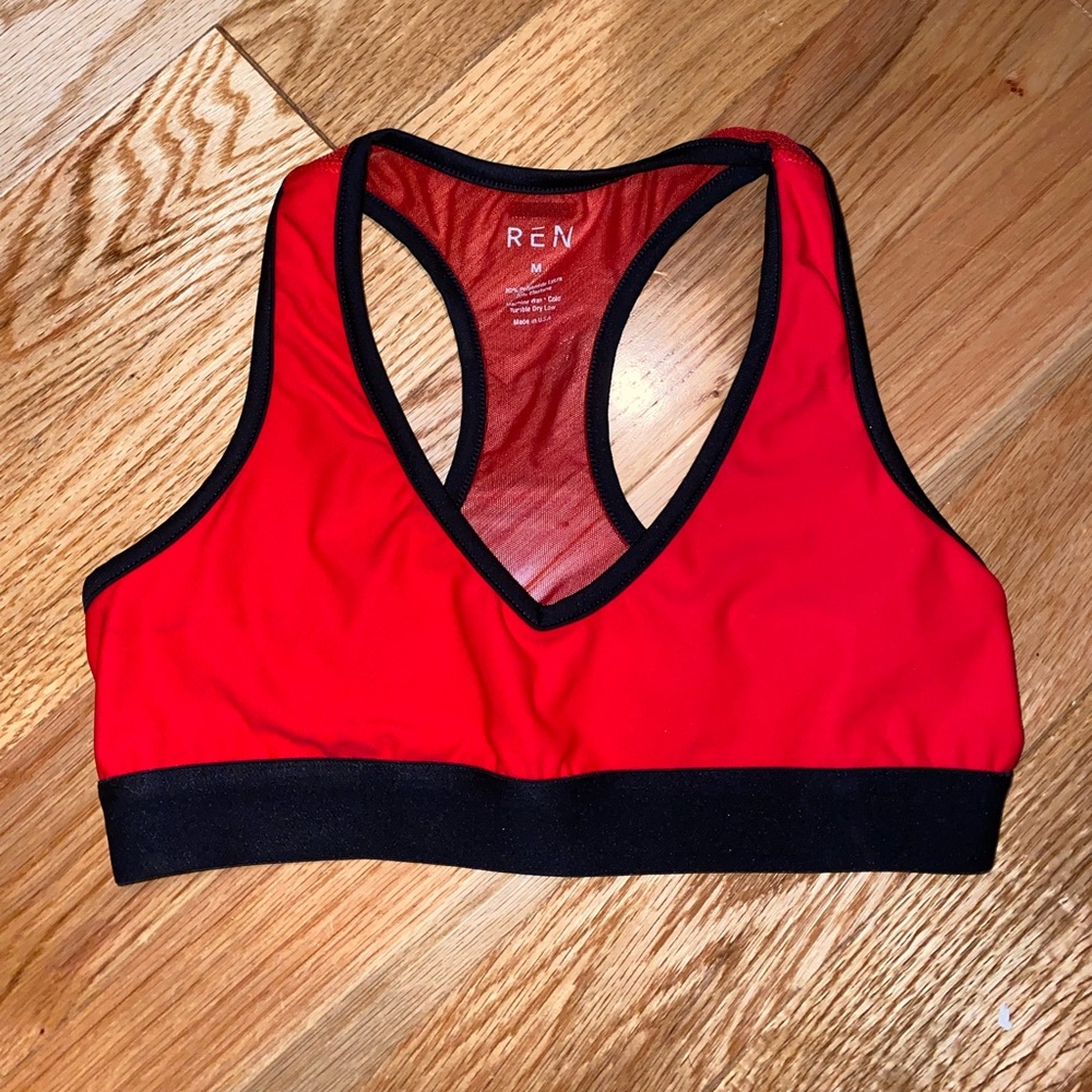 Red sports bra (medium)